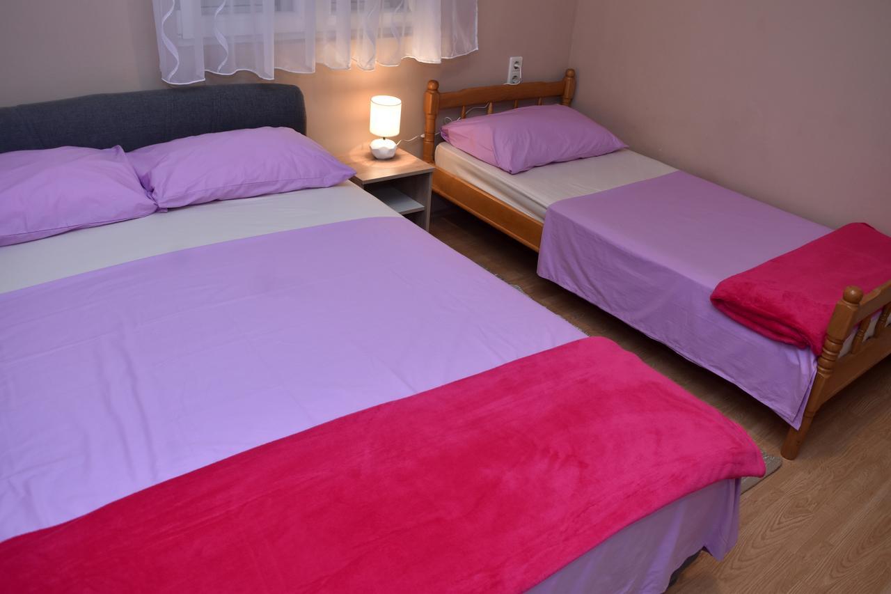 Apartments Oresic Вир Экстерьер фото